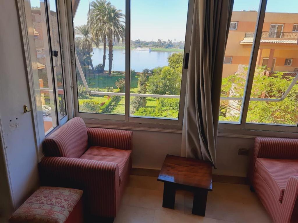 East Luxor Apartments With Nile Views Jazirat al Awwamiyah ภายนอก รูปภาพ