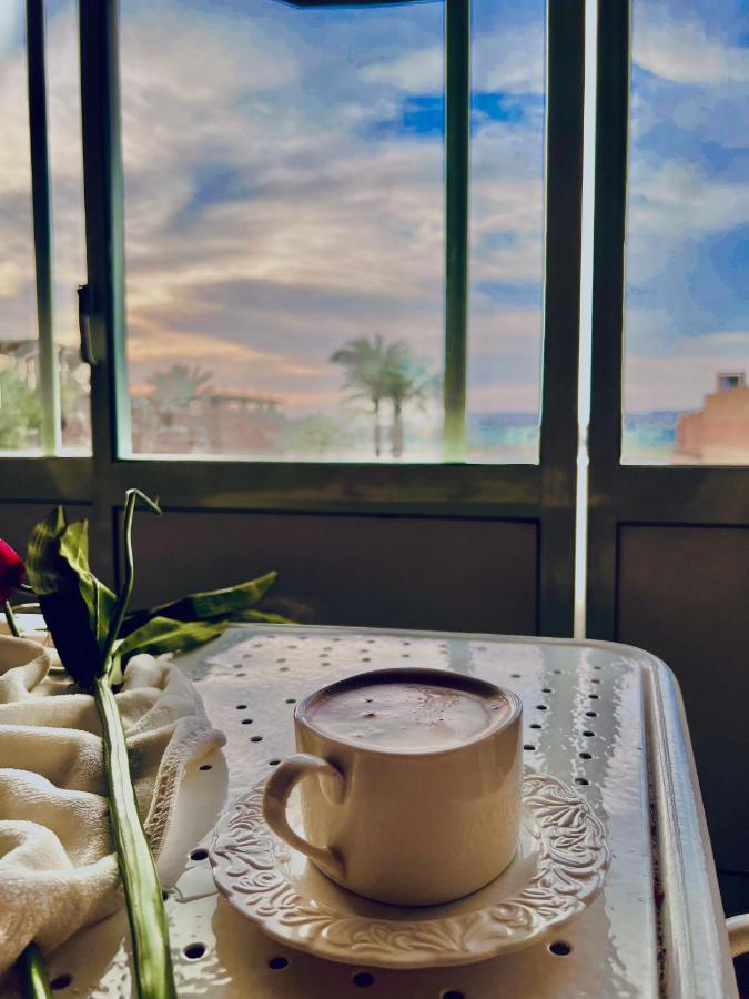 East Luxor Apartments With Nile Views Jazirat al Awwamiyah ภายนอก รูปภาพ